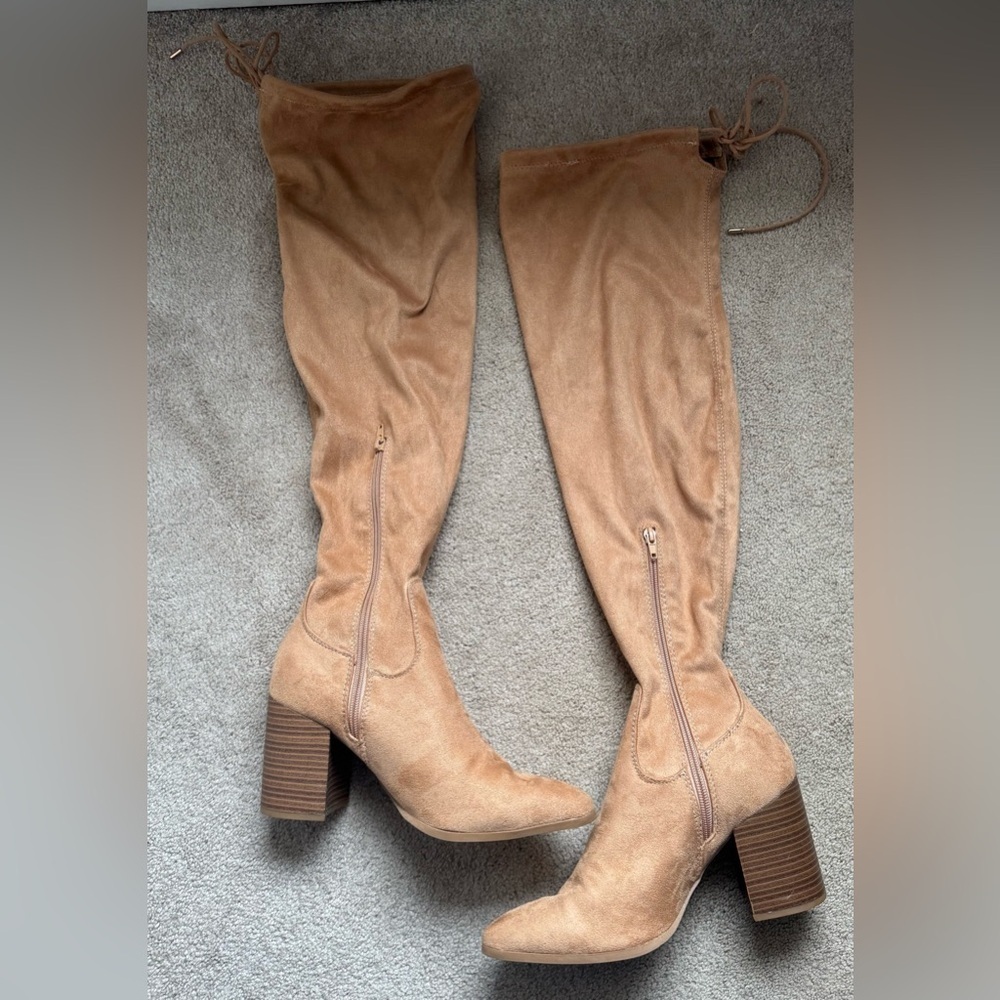 Upgrade Your Style with Women's Tru Comfort Foam Knee High Boots Tan Size 9